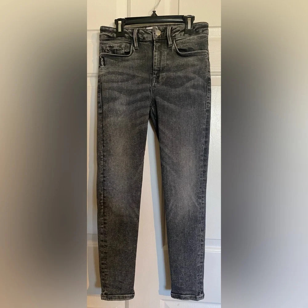 FRAME Le One Skinny Mid-Rise Skinny Jeans In Dark Gray Wash Size 1 Cropped - Picture 3 of 8